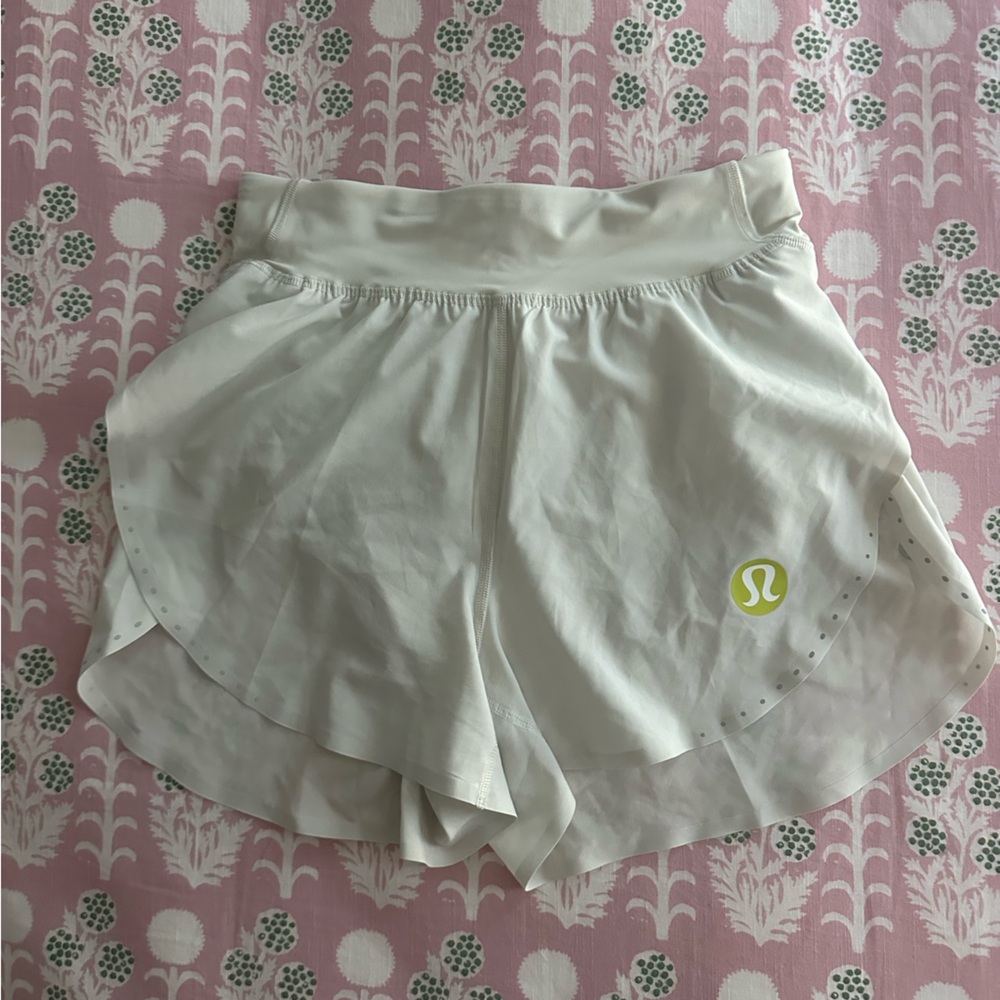 lululemon athletica fast and free cream Athletic Shorts